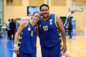 דניאל אדמס, שי דורון