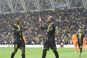 קונטה, פלומיין