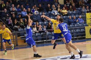 מכבי ראשל"צ מול חולון