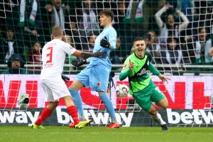 ורדר ברמן מול אאוגסבורג