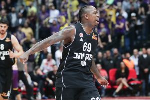 ג'ייקובן בראון