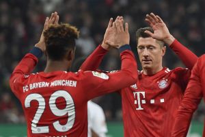 קינגסלי קומאן, רוברט לבנדובסקי