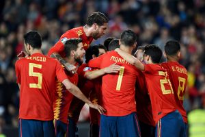 שחקני נבחרת ספרד חוגגים