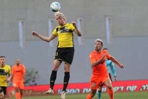 הויבך גובר על סילבסטר