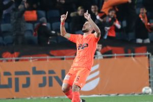 יובל אשכנזי חוגג