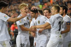 שחקני ולנסיה חוגגים