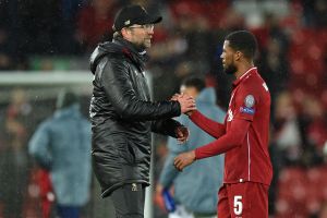 יורגן קלופ עם ג'ורג'יניו ויינאלדום