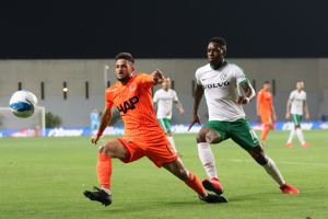 יובל אשכנזי, ג'ורג' מנדז'ק