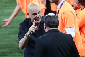 יוסי אבוקסיס, ברק אברמוב