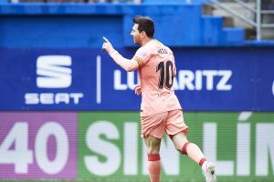 ליונל מסי חוגג שער