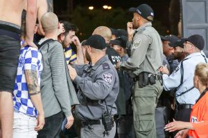כוחות אבטחה ביציע אוהדי מכבי תל אביב
