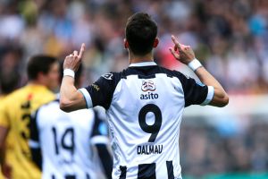 אדריאן דלמאו