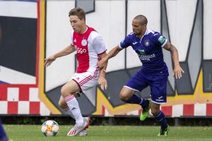 קארל אייטינג