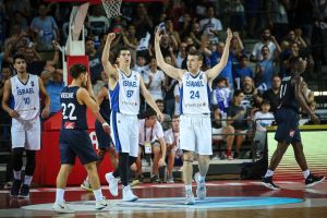 נבחרת העתודה חוגגת עלייה לגמר