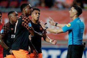 פ.ס.וו איינדהובן