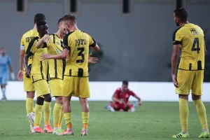 שחקני בית"ר ירושלים חוגגים