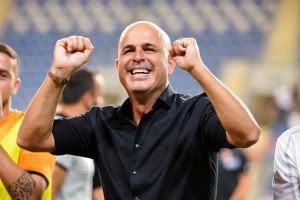 יוסי אבוקסיס