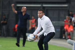 ברק בכר , יוסי אבוקסיס