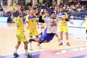 דניאל שקלים