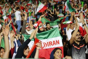 אוהדת איראנית