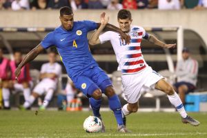 דריל לחמן, כריסטיאן פוליסיק