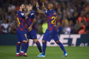 שחקני ברצלונה חוגגים