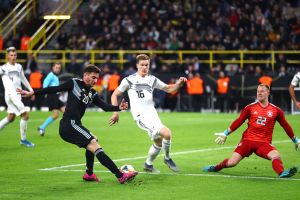 לוקאס אלאריו