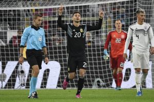 לוקאס אלאריו