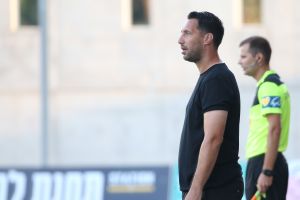 עמיר נוסבאום