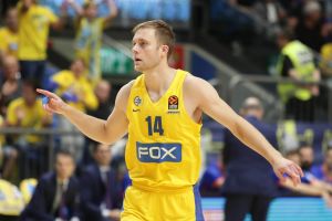 נייט וולטרס