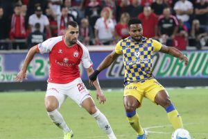 צ'יקו אופואדו, לואיי טאהא