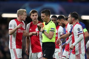 ג'ואל ולטמן, דוני ואן דה ביק ושחקני אייאקס