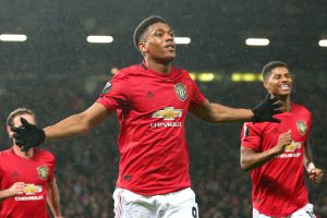 שחקני מנצ'סטר יונייטד חוגגים