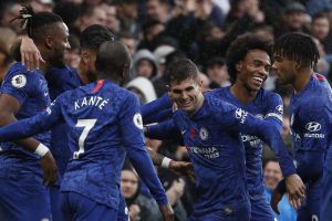 שחקני צ'לסי חוגגים