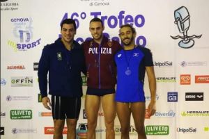 מרקוס שלזינגר על הפודיום