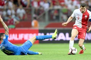 רוברט לבנדובסקי, ניר ביטון