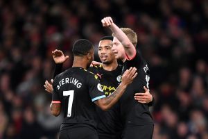 קווין דה בריינה, ראחים סטרלינג, גבריאל ז'סוס