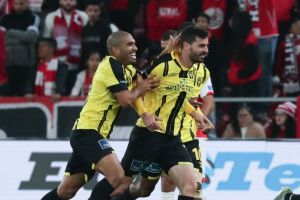 שחקני בית"ר ירושלים חוגגים