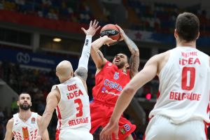 מייק ג'יימס