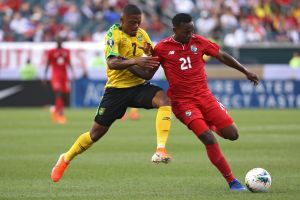 עומאר בראונה