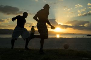 תנועה פותחת