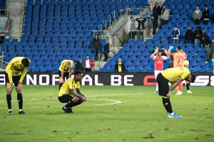 שחקני מכבי נתניה מאוכזבים