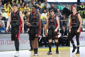 מייקל רול ושחקני מילאנו מאוכזבים