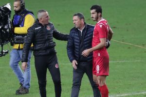 ניר קלינגר, סטפן ספירובסקי