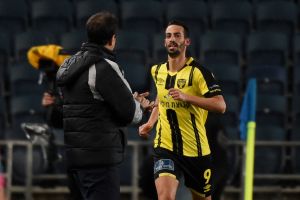 דן איינבינדר