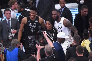 יאניס אנדטוקומבו, לברון ג'יימס