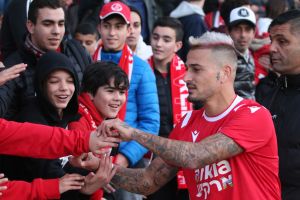 מאור בוזגלו, אוהדי הפועל תל אביב