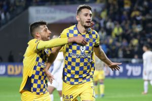 עומר אצילי, דור מיכה