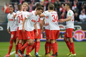 שחקני קלן חוגגים