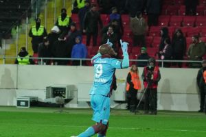 טוני וואקמה